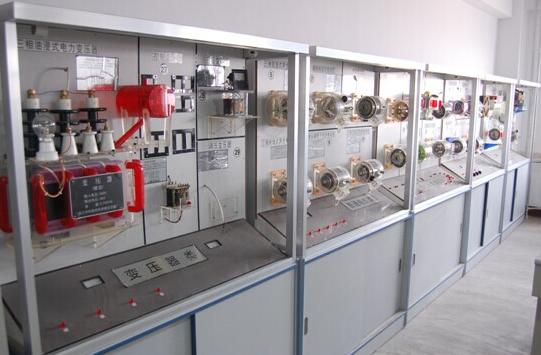 保定市第四職業(yè)中學有電氣技術應用專業(yè)？